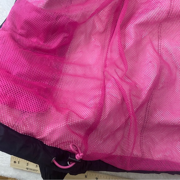 THE NORTH FACE Hooded Hyvent Lightweight Breast Cancer Awareness Resolve Jacket - Picture 9 of 14